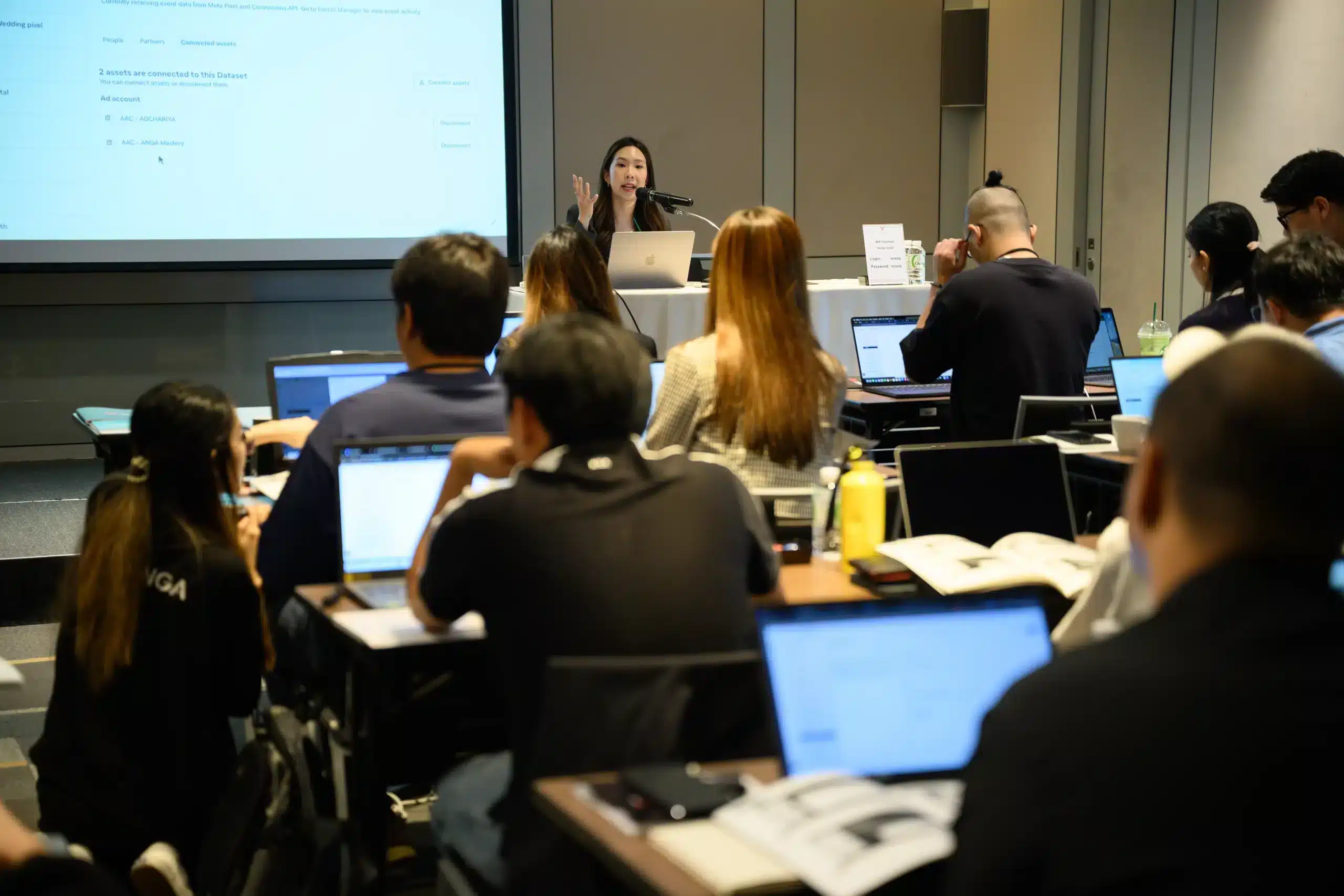 บรรยากาศการเรียนกับ ANGA MASTERY