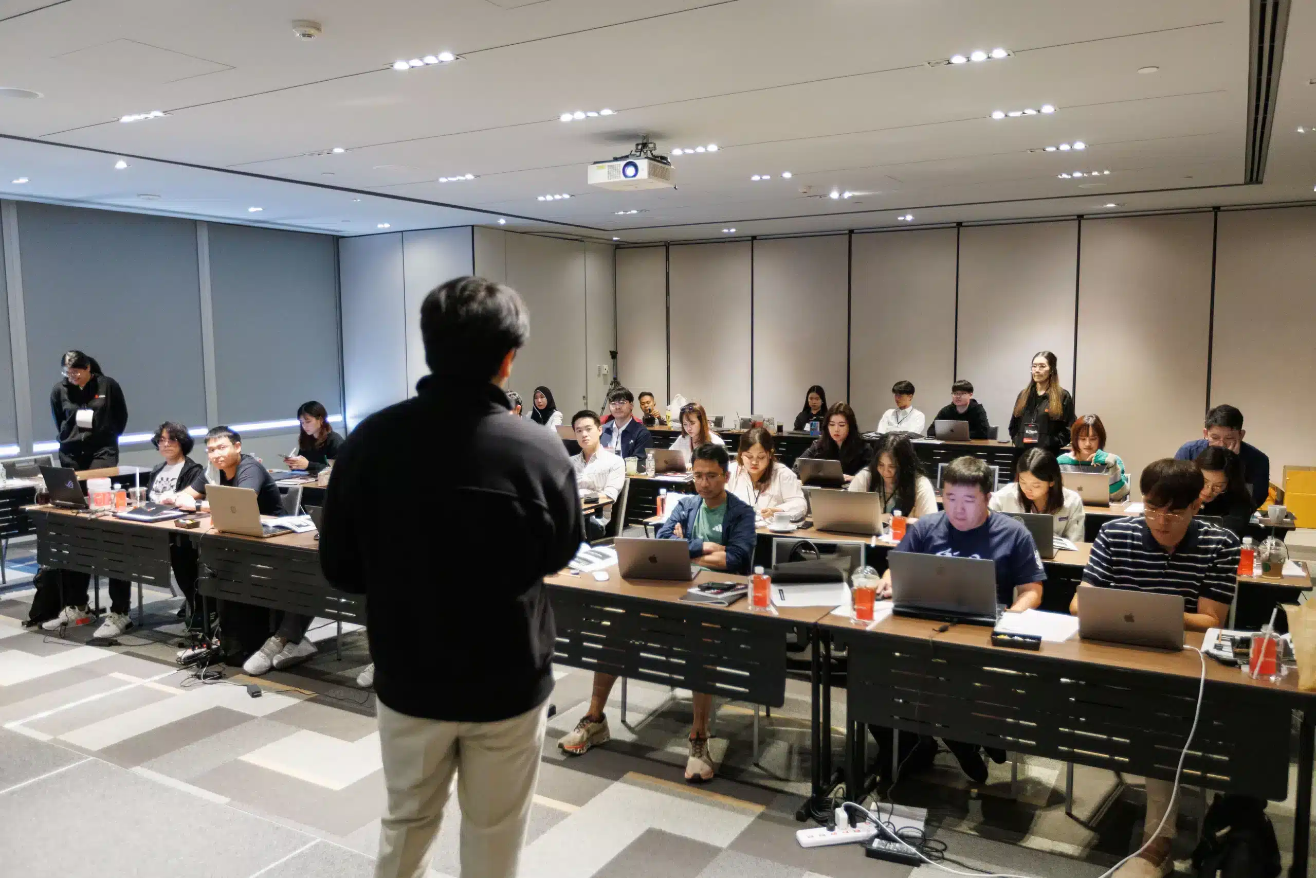 บรรยากาศคอร์สสอน ANGA MASTERY